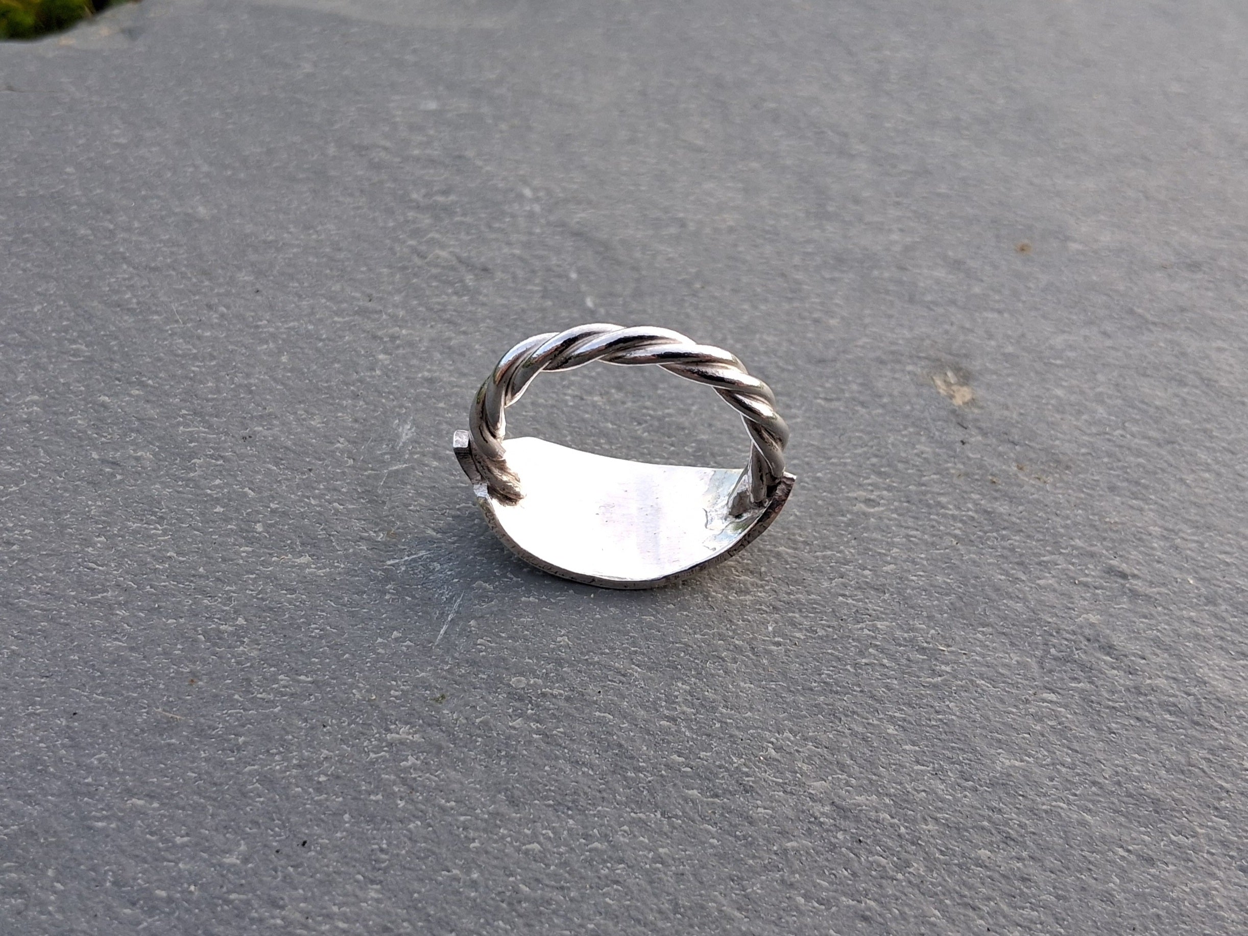 Leaf ring