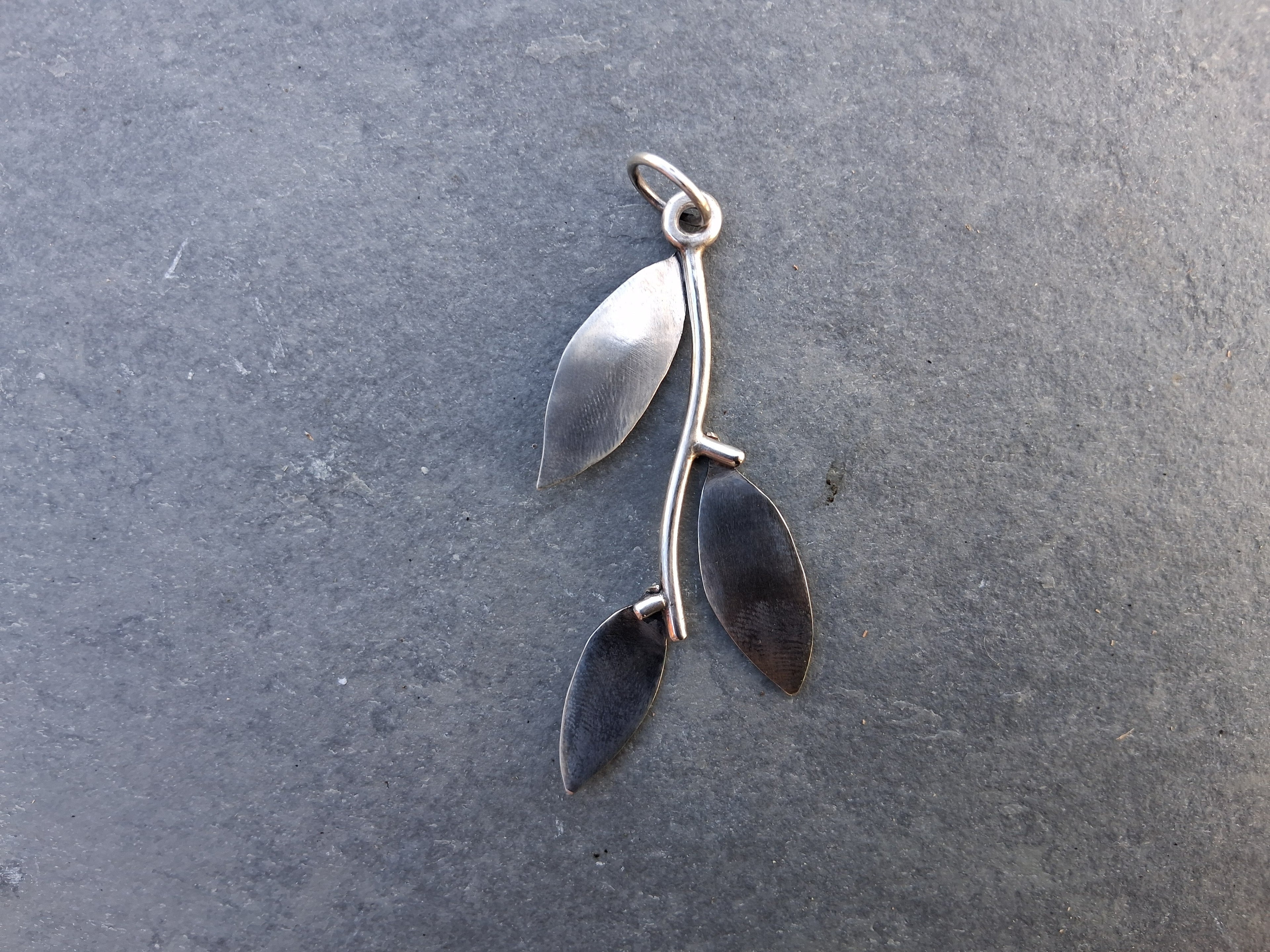 Branch pendant