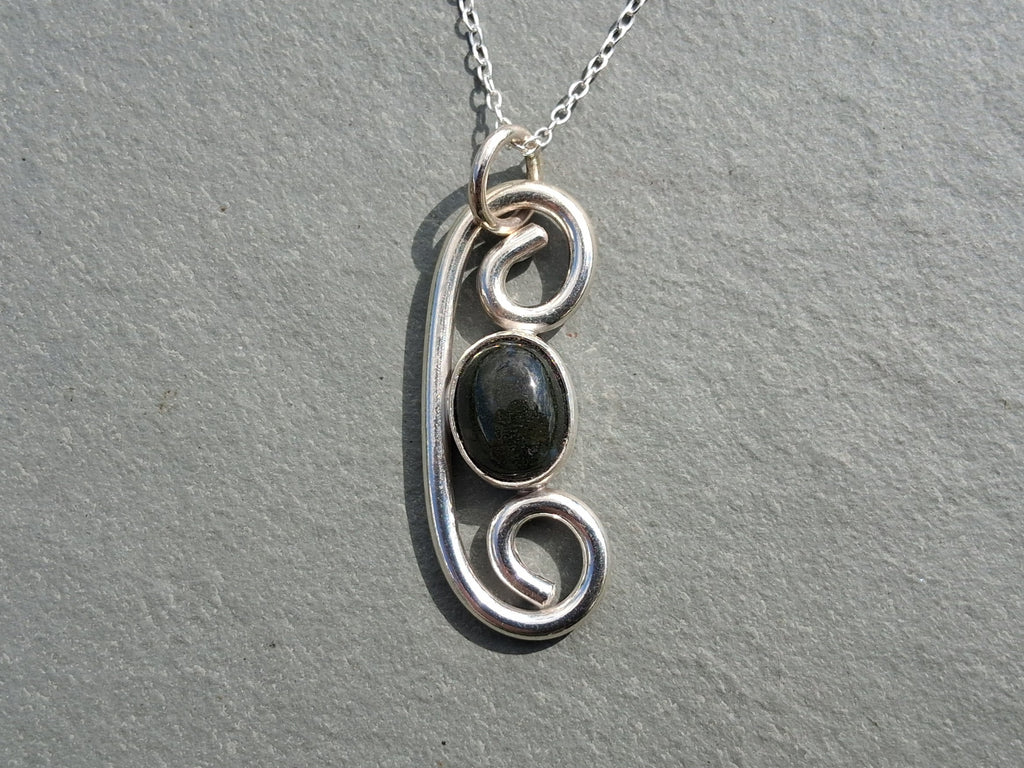 Moss agate swirl pendant