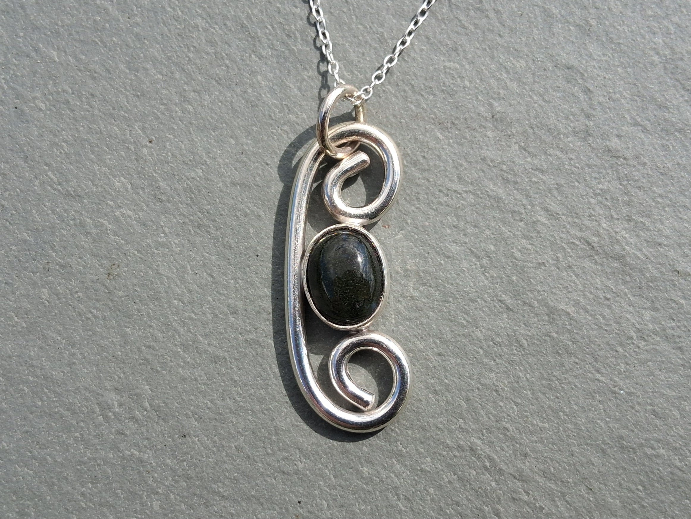 Moss agate swirl pendant