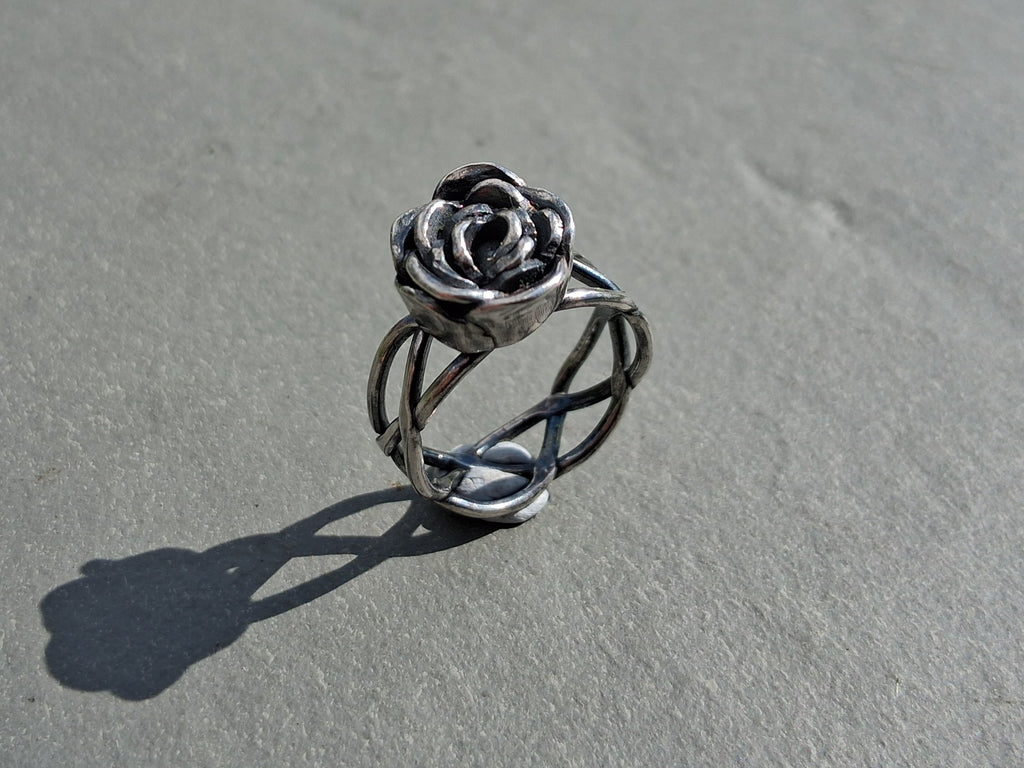 Sterling silver platted rose ring