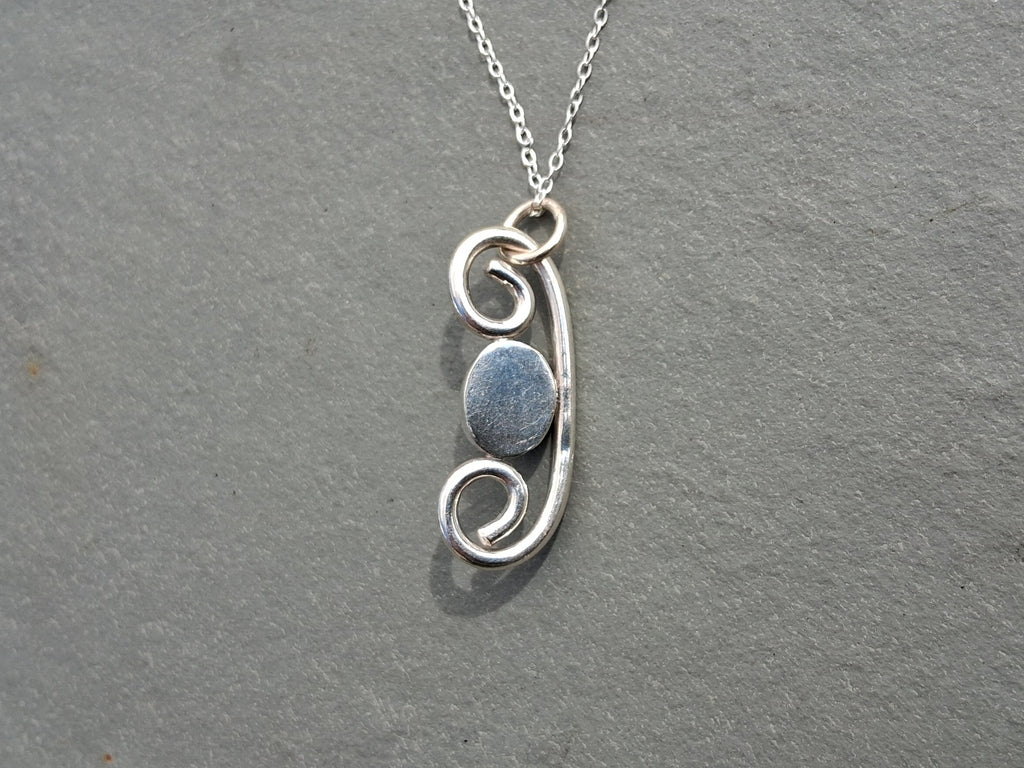 Moss agate swirl pendant