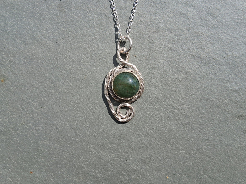Twisted moss agate pendant