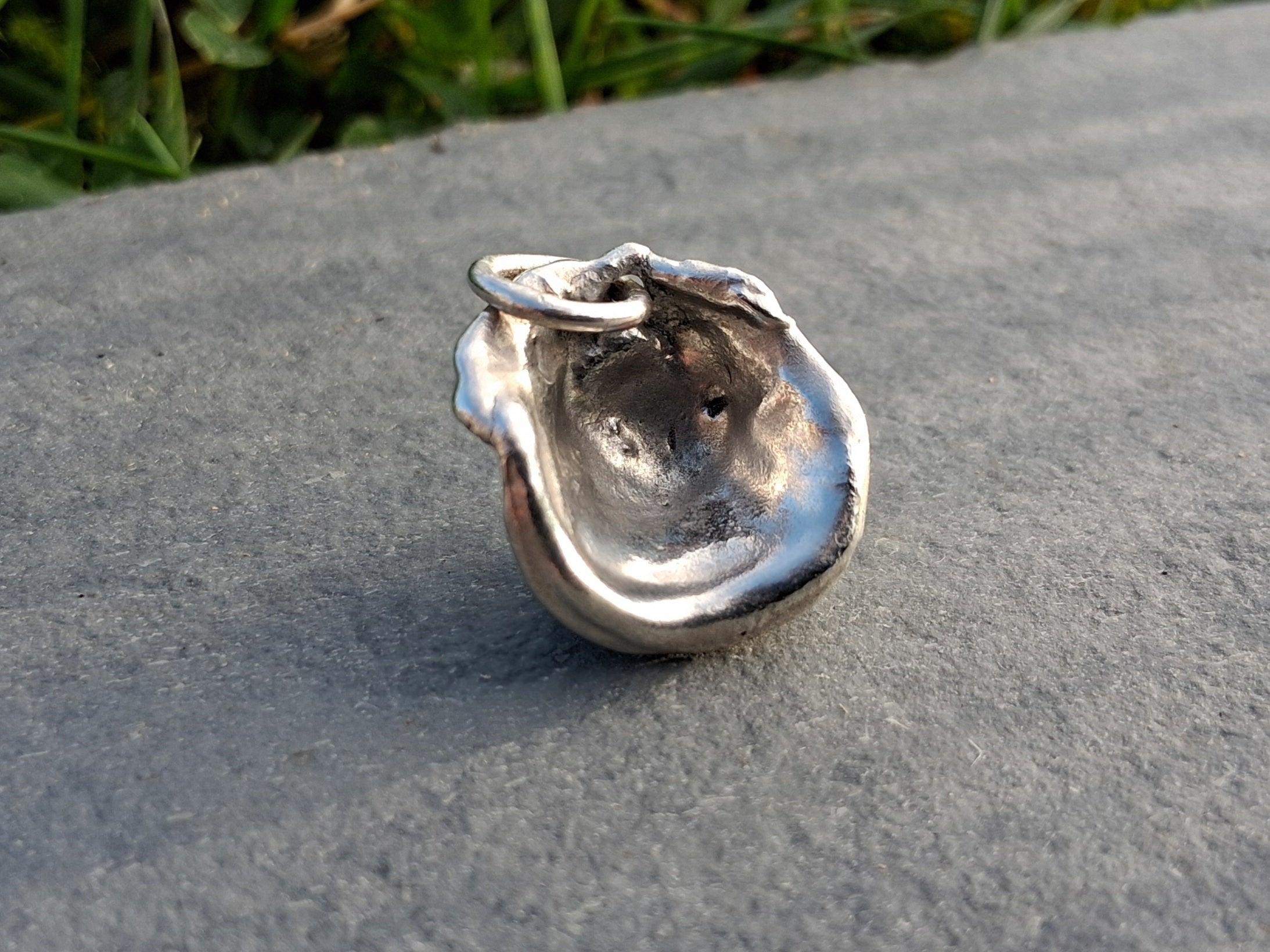 Water cast pendant dish