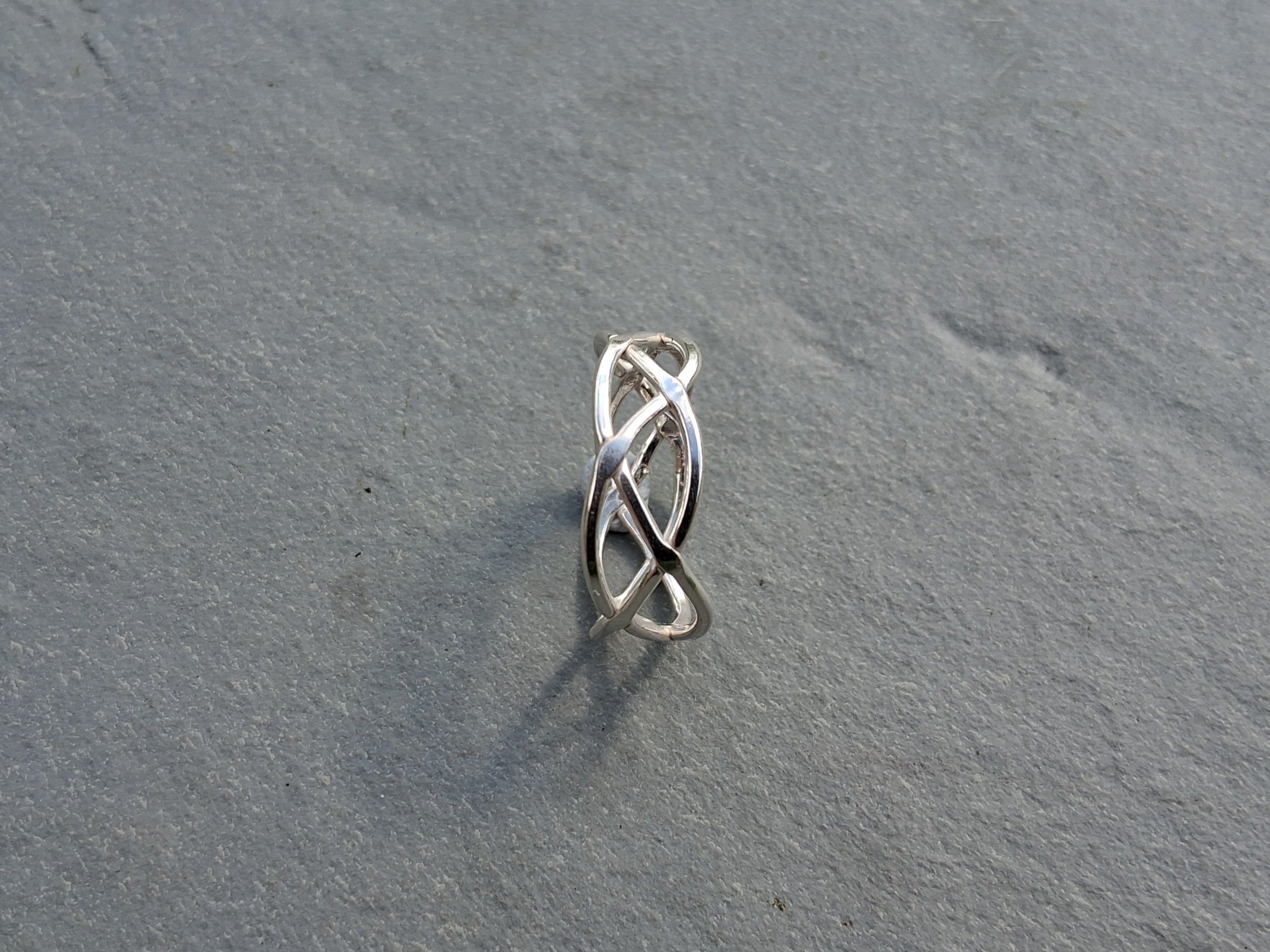 platted wire ring