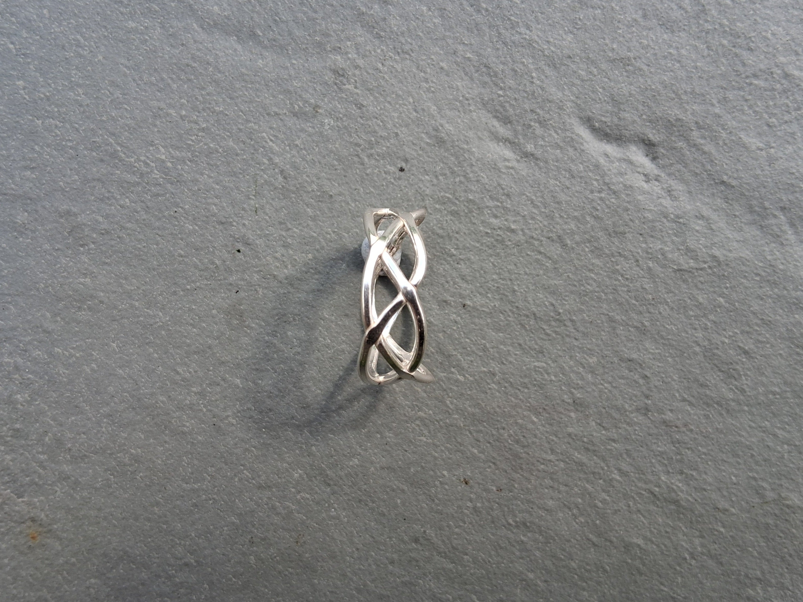 platted wire ring
